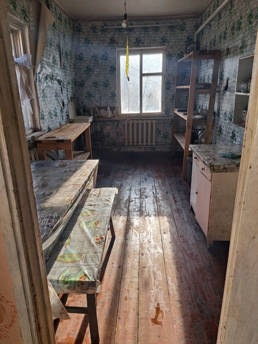 Прдаеться будинок