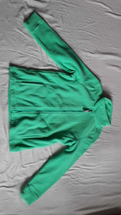 nowy zielony polar dla dziewczynki r.140