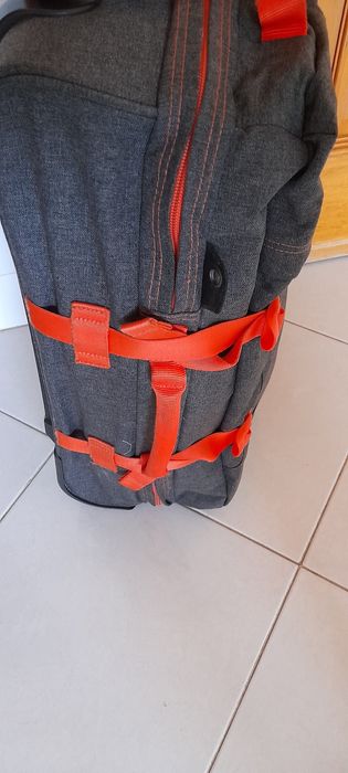 Troley de Eastpak em excelente estado