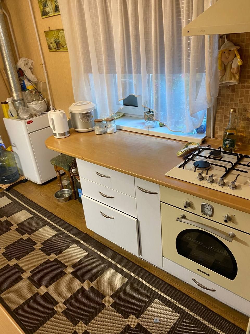 Кімната м. Деміївська, вул. Закарпатська, Мишоловка, пр-т Науки,