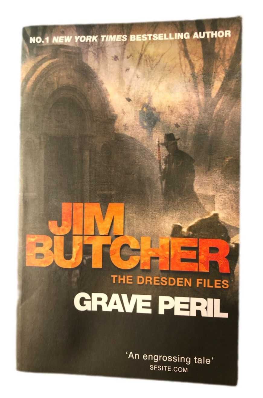 Livro "Grave Peril A Dresden Files Novel" de Jim Butcher