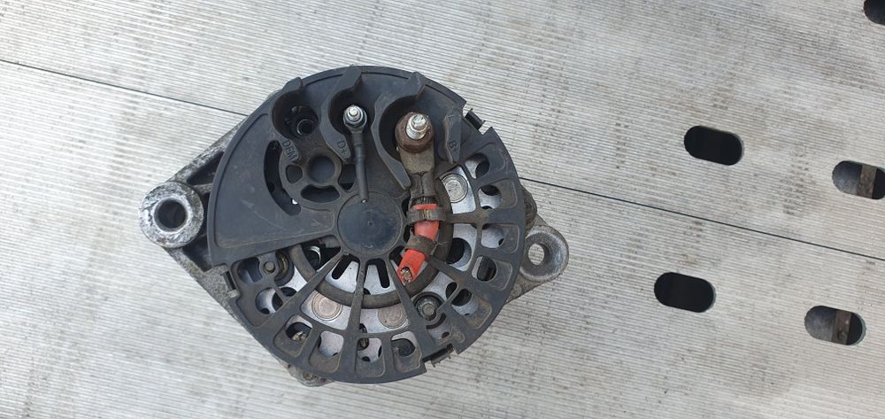 Alternator opel Astra h 1.7 diesel