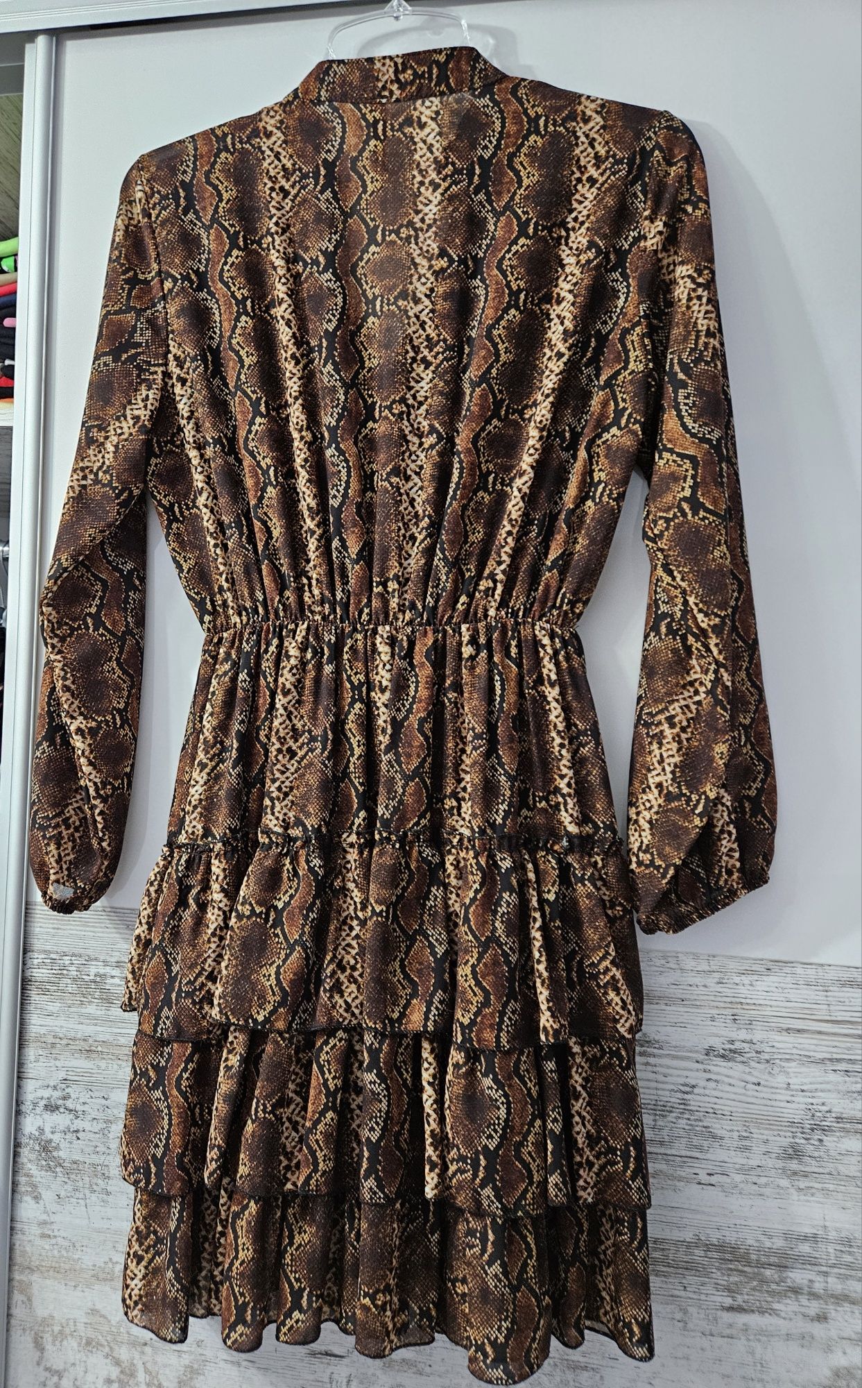 Sukienka włoska w stylu boho w modny print/rozmiar uniwersalny