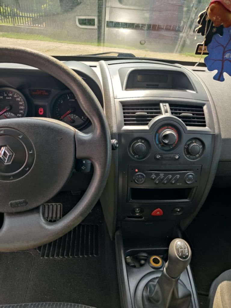 Renault Megane 2  1.5 dci