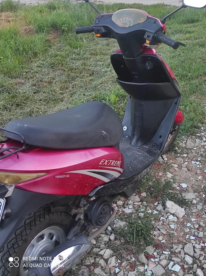Продам скутер 80куб.см