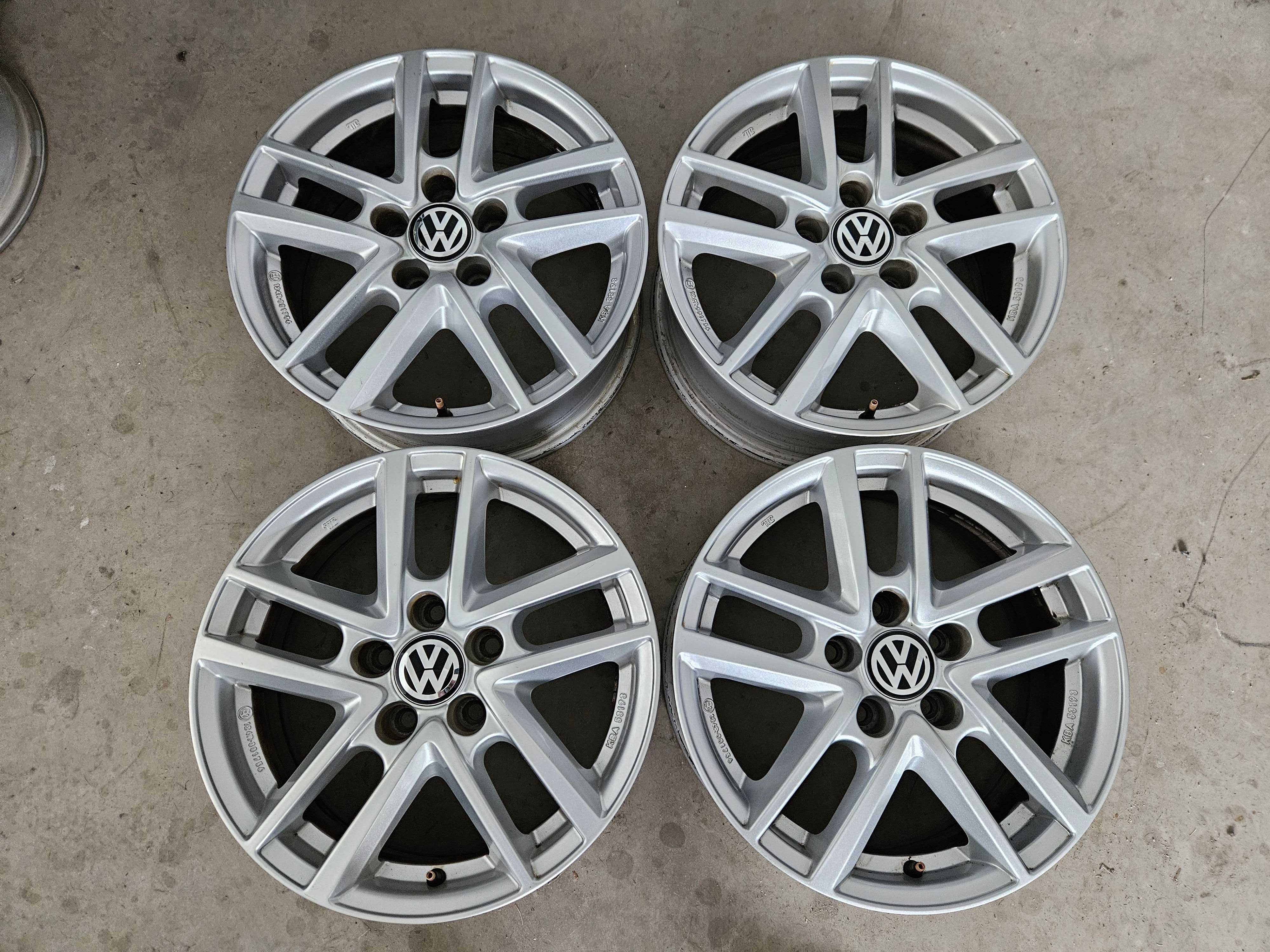 Alufelgi 16" 5x112 VW Passat B6 B7 B8 CC Golf VII Caddy Touran R-line