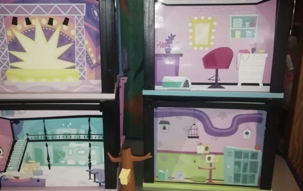 Будинок pets , 4 секції кукольный дом