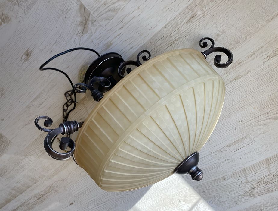 Люстра класична