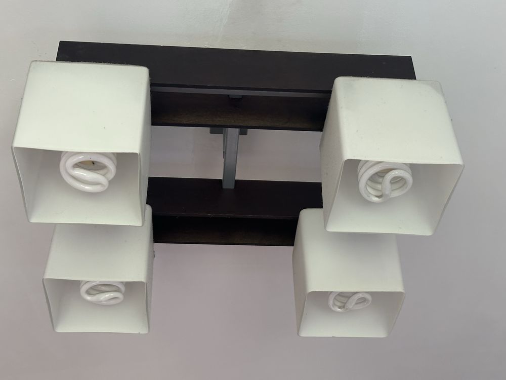 Lampa sufitowa ciewawy geometryczny kształt