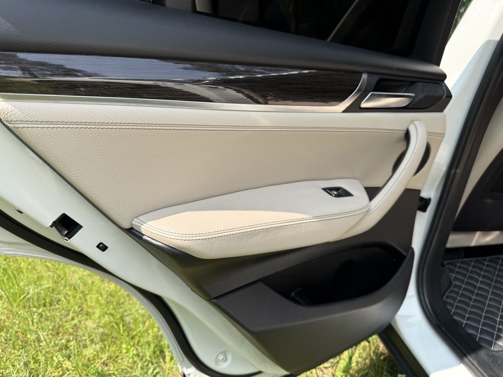 Продам BMW X3 f25 2015 рік , рестайл.