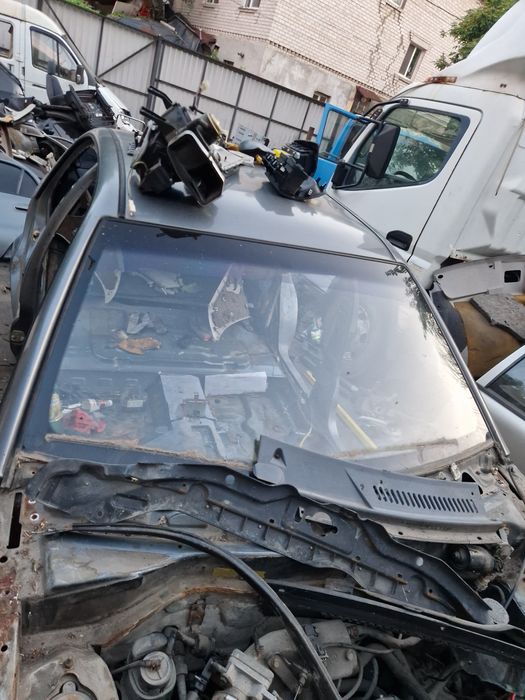 Лобовое стекло Geely CK MR