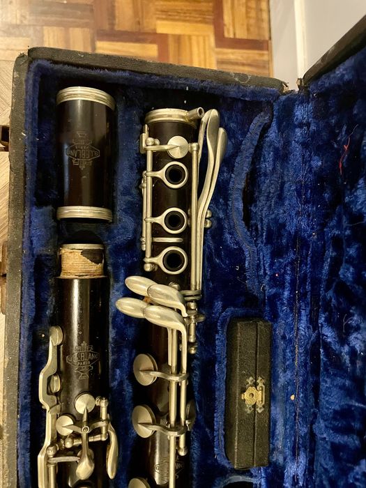 Clarinete profissional G Leblanc antigo com estojo e acessórios