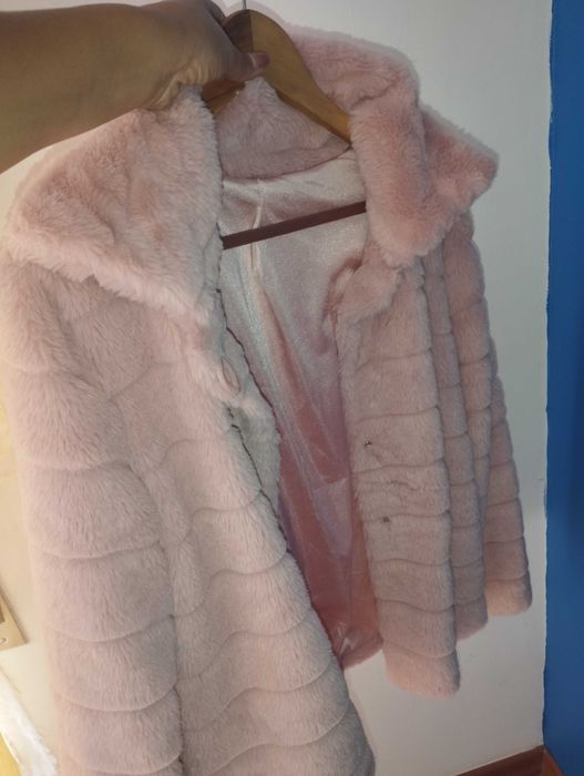 Casaco rosa em pêlo