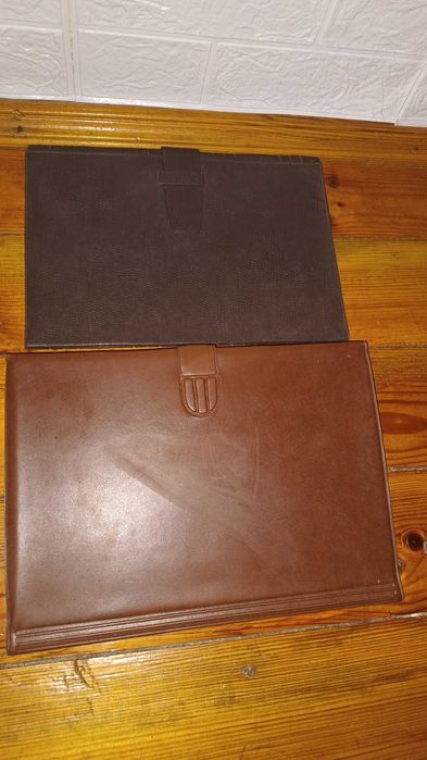 Шкіряні радянські папки