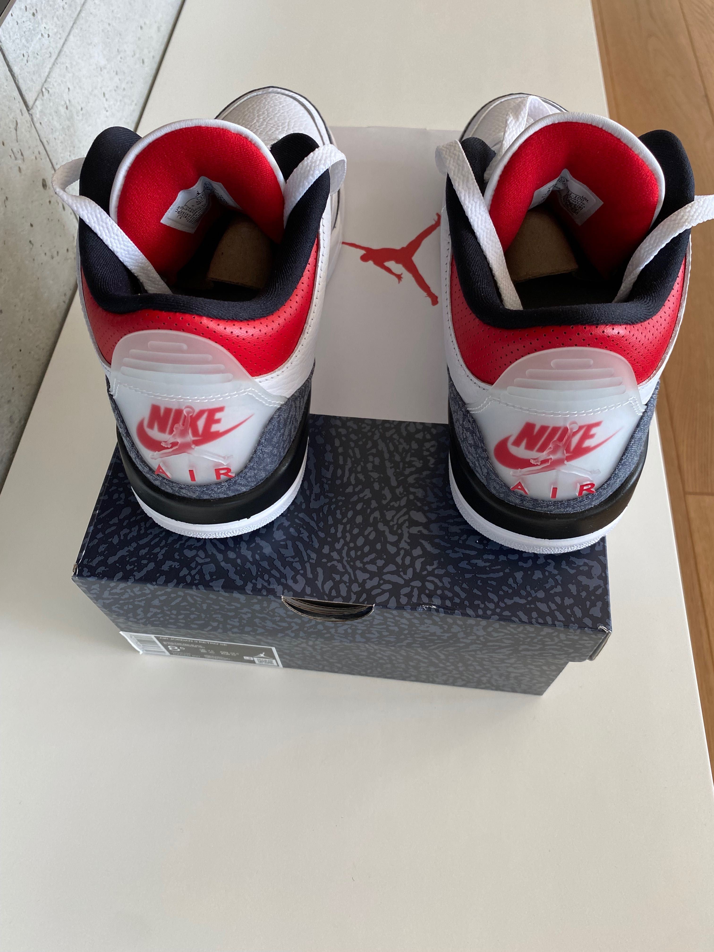 NIKE Air Jordan 3 Retro SE Fire Red Denim 42 (8.5)