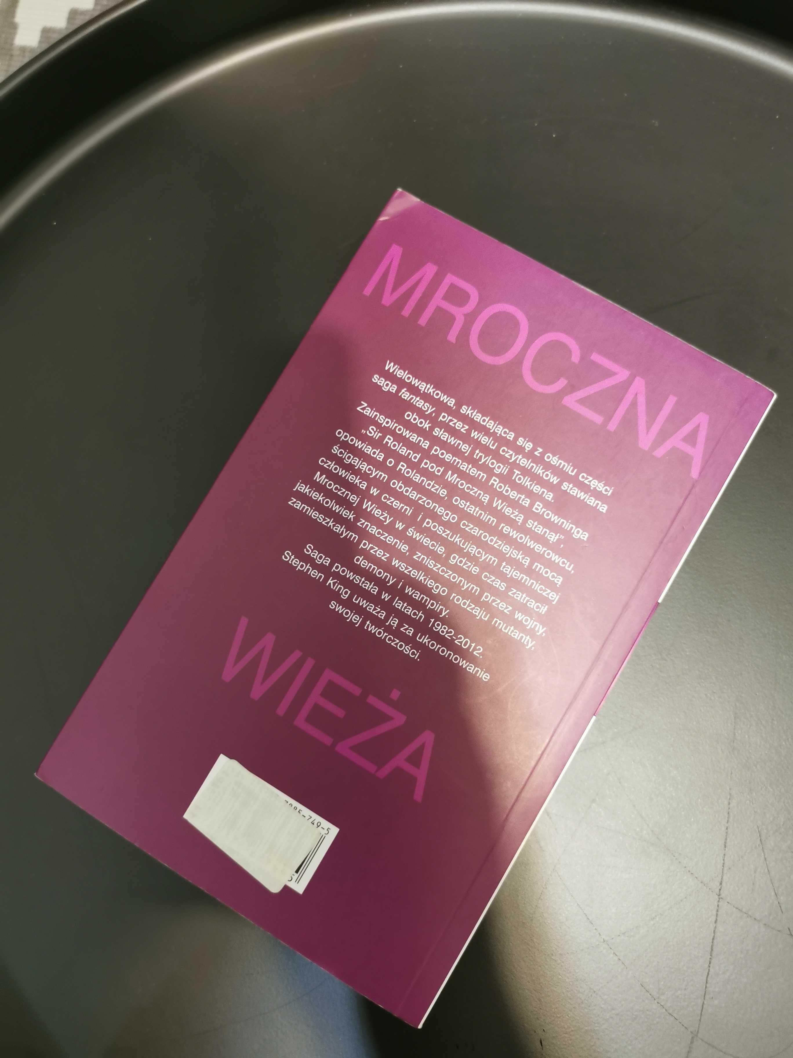 Stephen King "Czarnoksiężnik i kryształ"