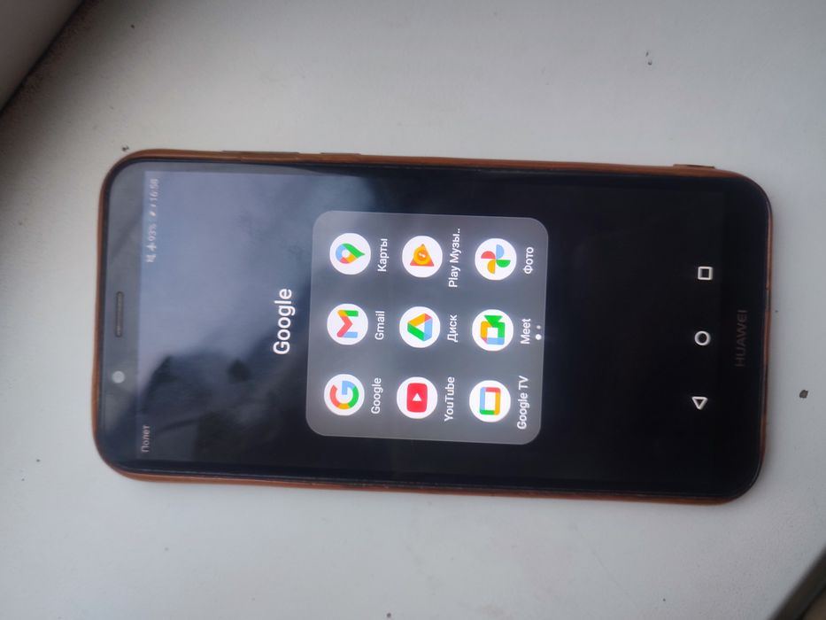 Продам смартфон Huawei