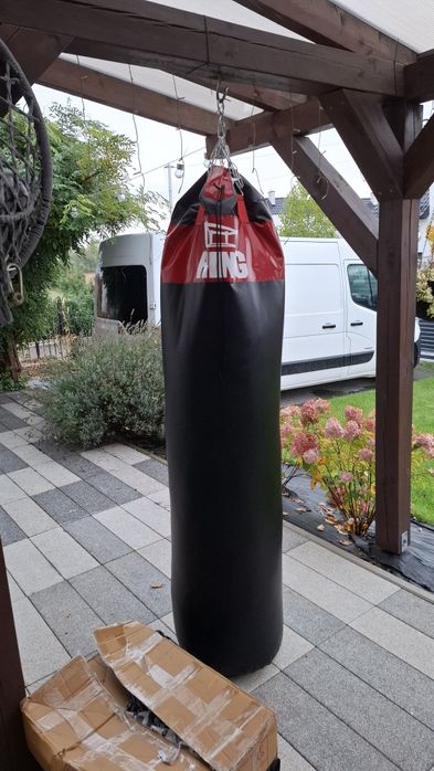 Worek bokserski KOLOS 180x45 cm, 60kg, treningowy, wytrzymały.