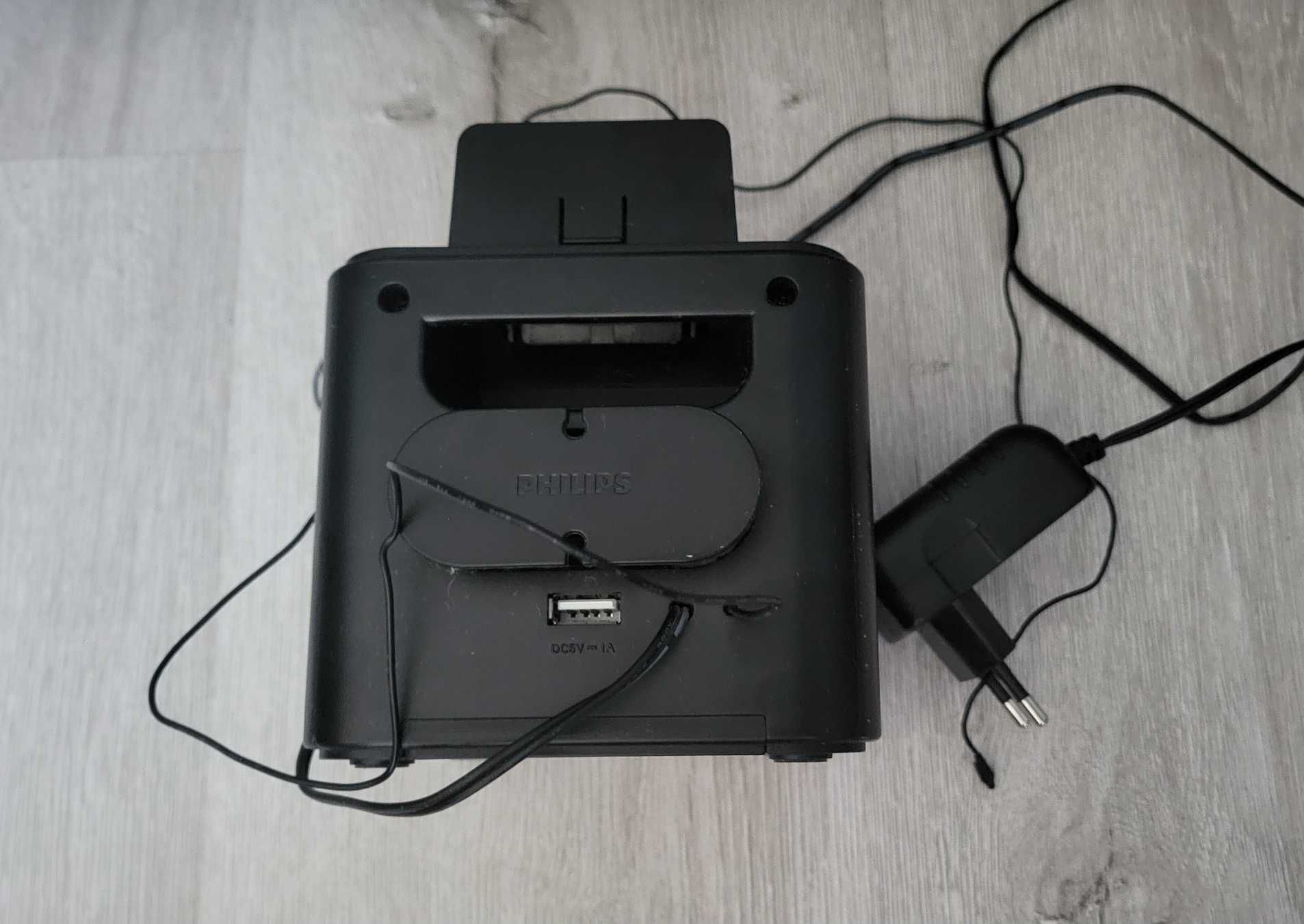 Radiobudzik Philips Aj3200