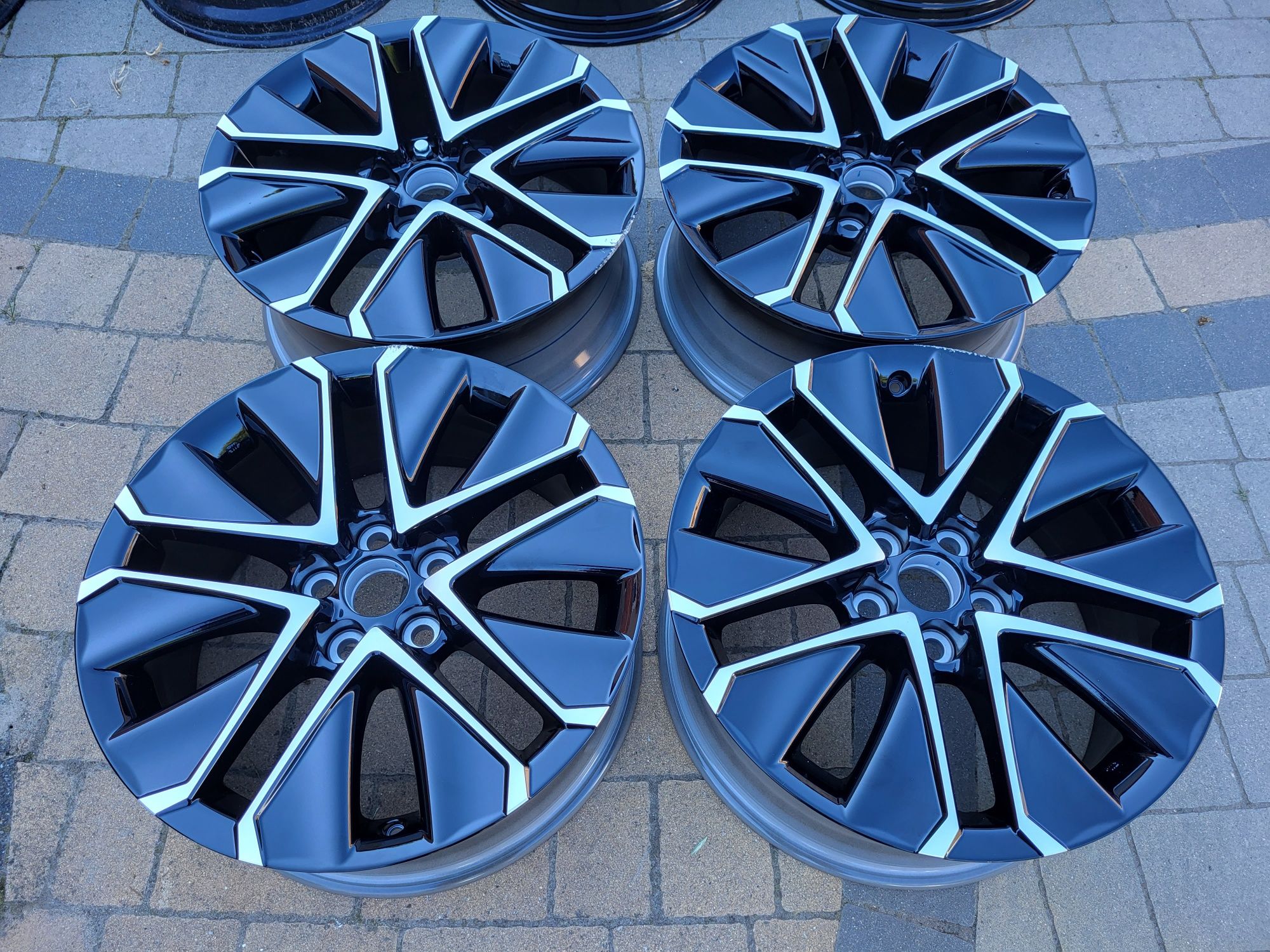 Alufelgi Toyota 5x120 Mirai 19cali jedyne na olx!