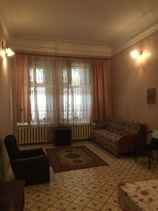 Сдам квартиру в Центре/ отопление 50%