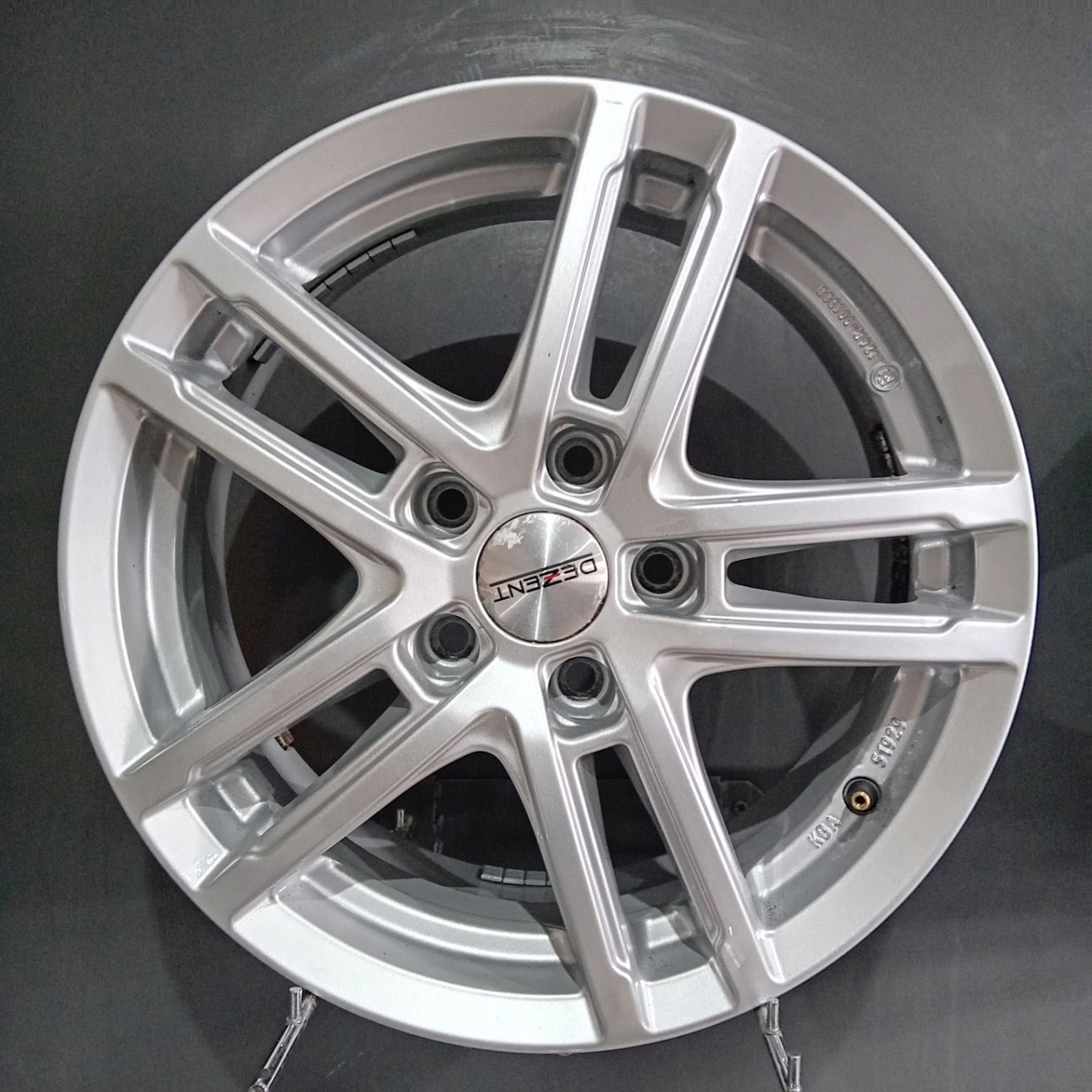 Felgi 16 5x112 Audi Q2, A3 8P 8V F504540-19
