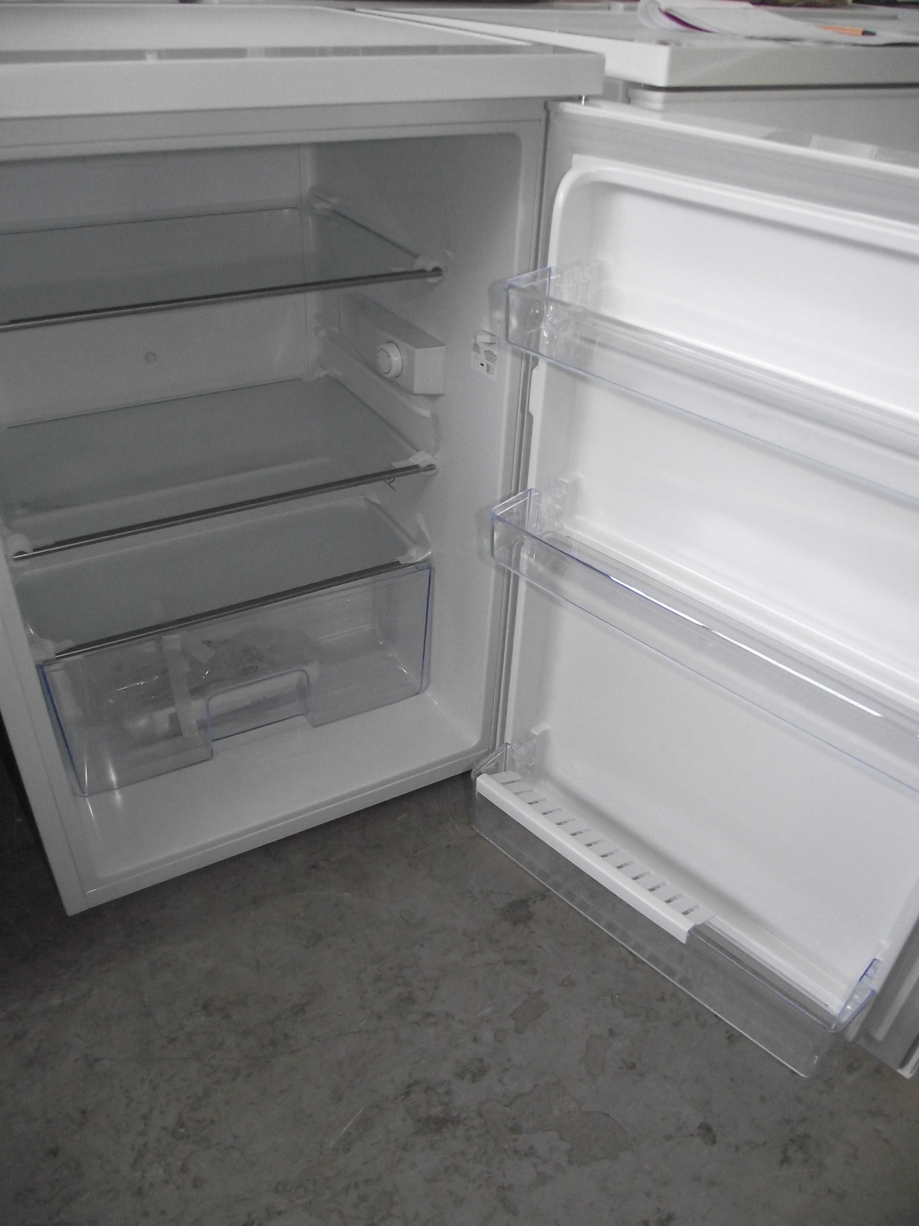 Lodówka chłodziarka KS516-V-H-010D Exquisit