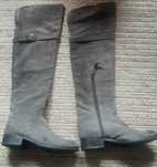 Botas em pele 36