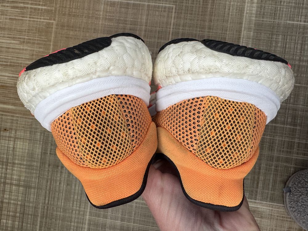 Кросівки для бігу Adidas SOLARGLIDE 5