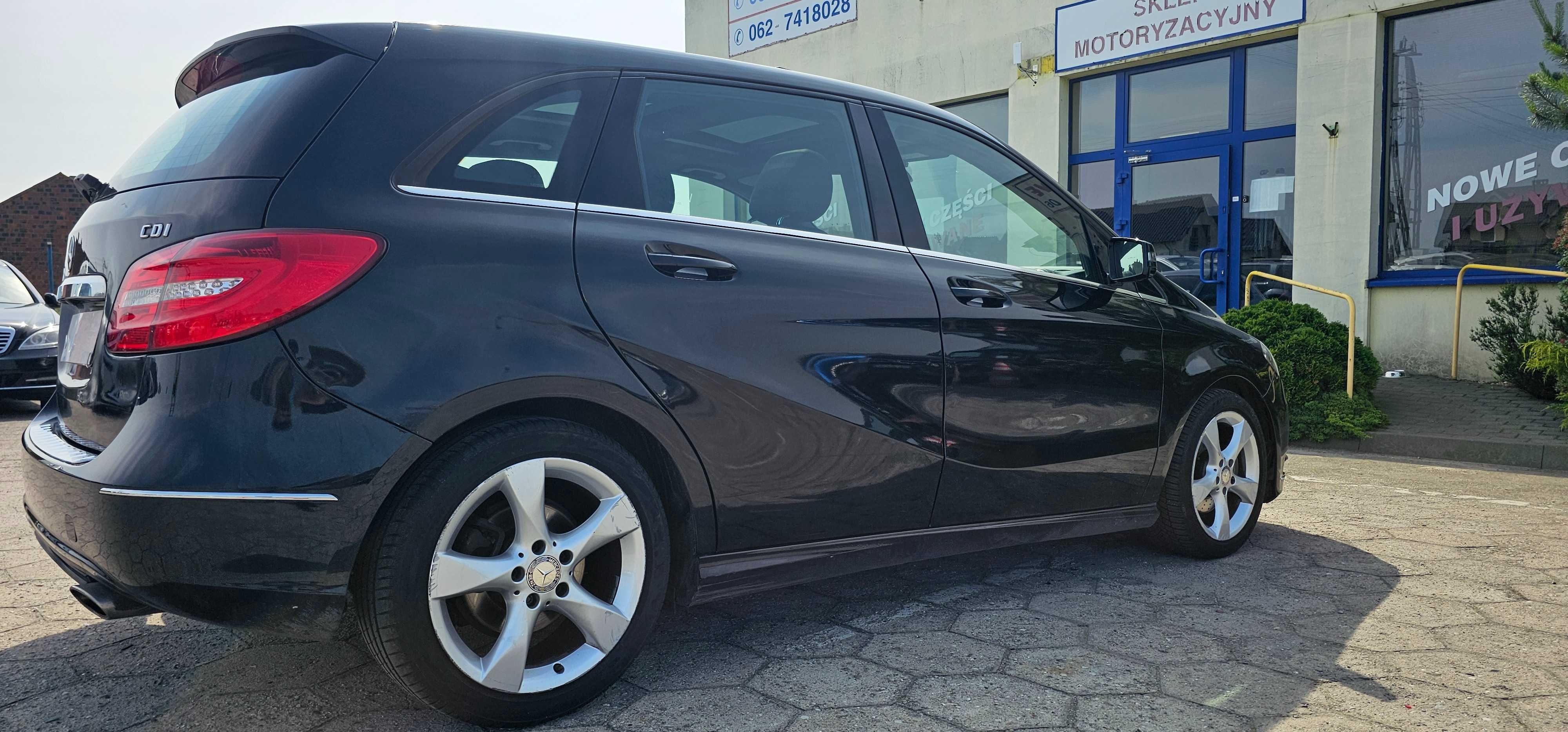 Mercedes B-Klasa W246 1.8 CDI 109 KM Automat Klima Navi Szyberdach