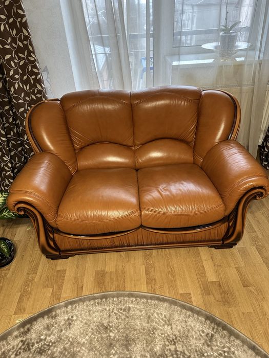 Продам шкіряний диван