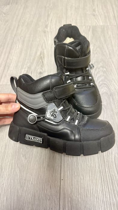 Черевики зимові ботінки кроси теплі