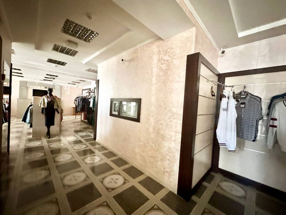 Аренда магазин 255 м2 торговая площадь Рабочая Днепр