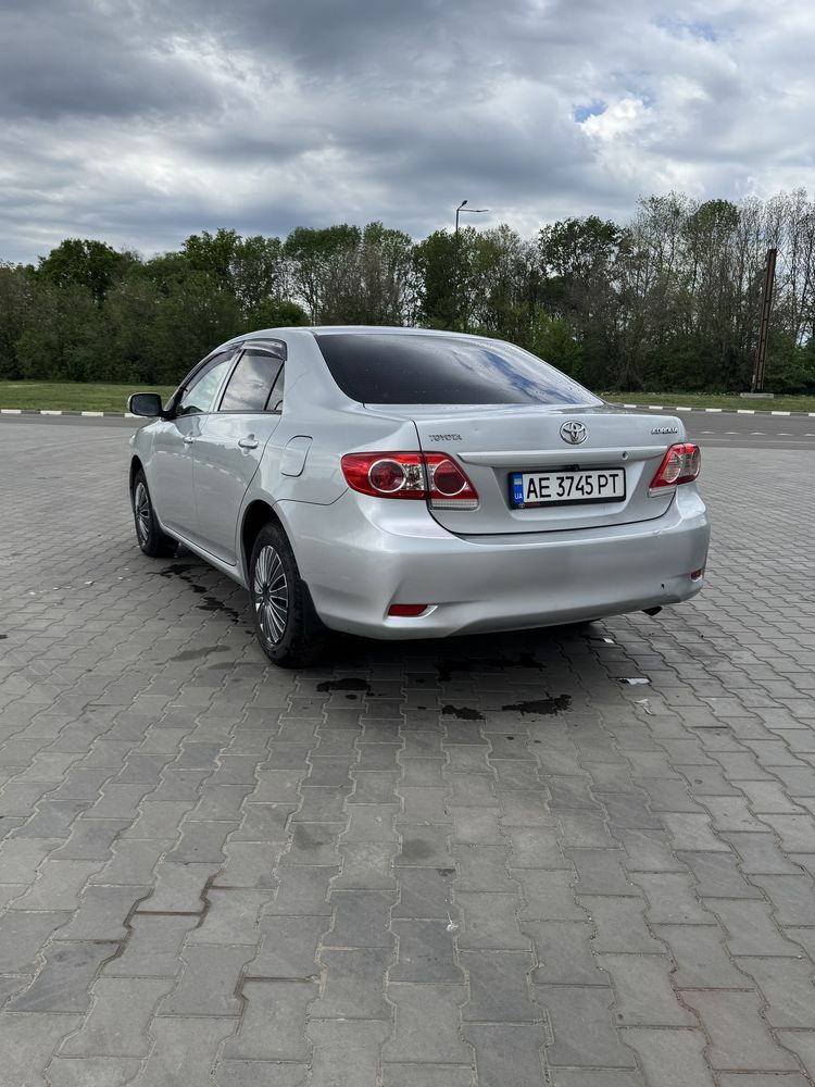 Продам авто Toyota Corolla
