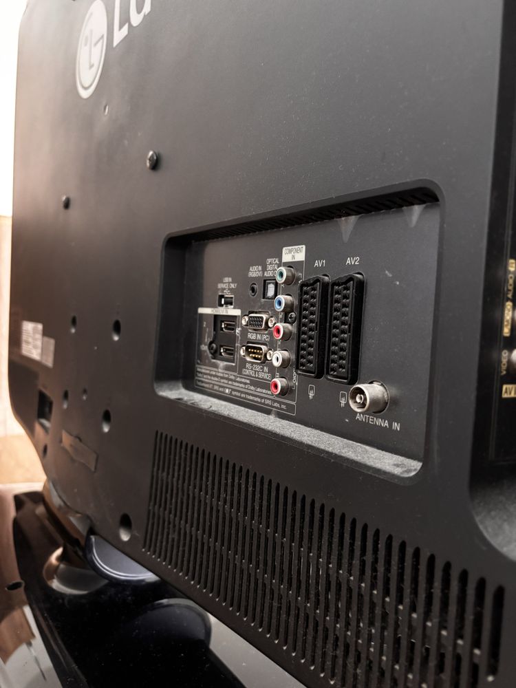 Telewizor LG w stanie dobrym