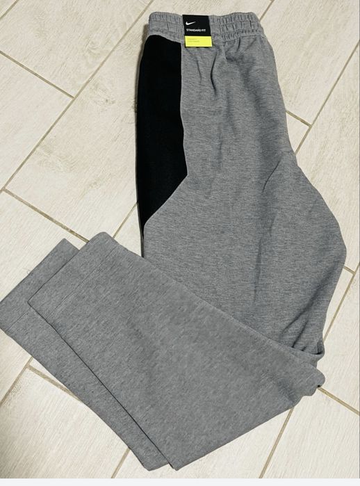 Штани спортивні, джогери Nike. Оригінал. Розмір XXL.