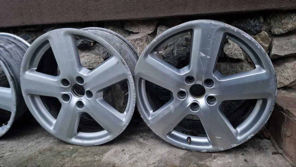Диски Audi A3 8p Ronal 7,5J R18  ET54 5x112