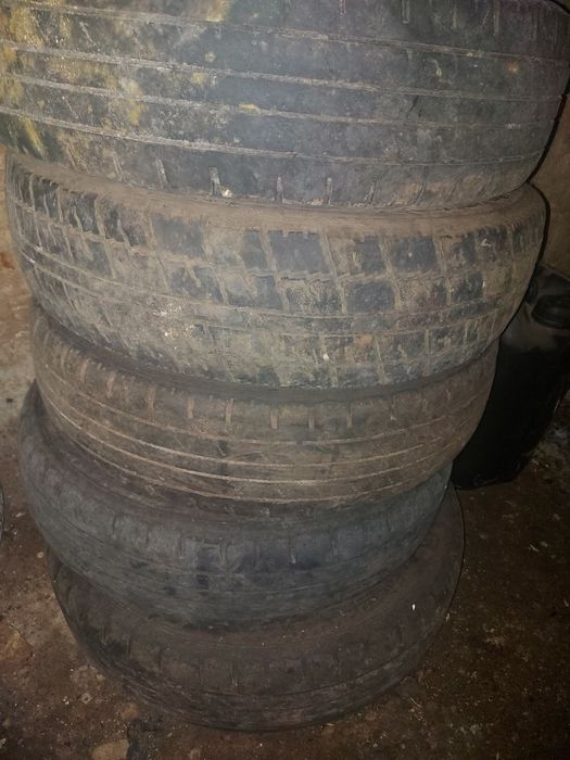 Продам Шины на Газель