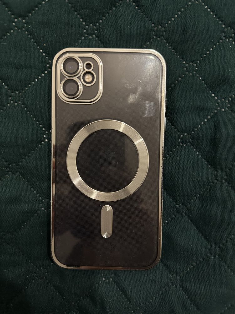 iPhone 11 в ідеальному стані