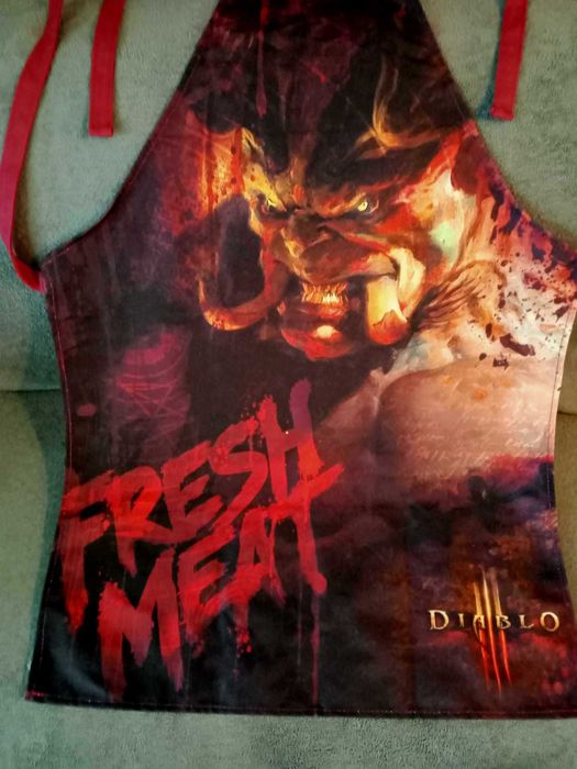 Diablo, fartuch kolekcjonerski plus gratis.