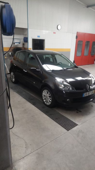Renault clio 4 portas