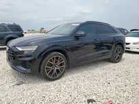 Audi Q8 Quattro / Benzyna / Automat