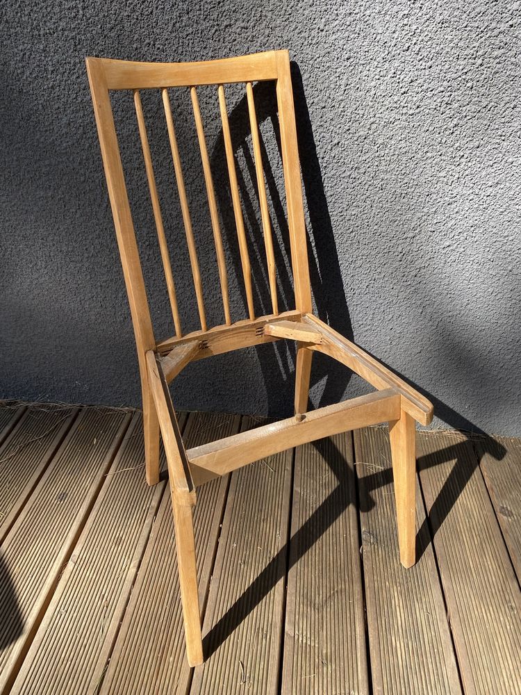 4 krzesla polskiej produkcji i designu drewno krzeslo
