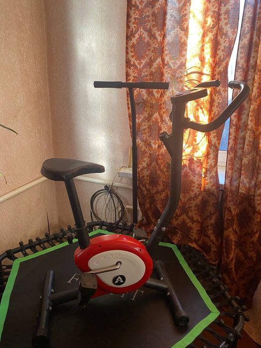 Продам велотренажер для дома