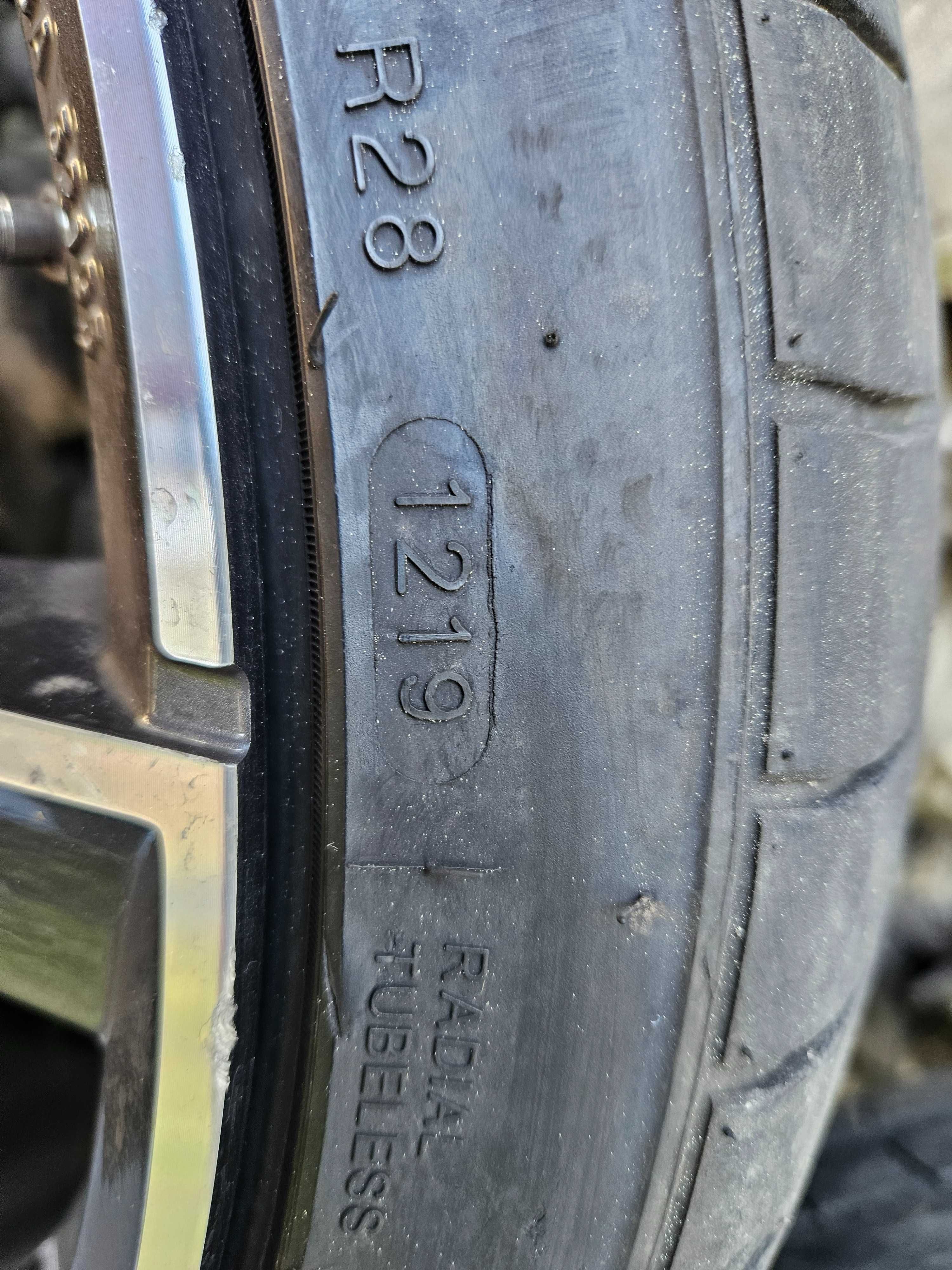 Felgi z oponami letnimi 235/35 R19 5x120 grupa VAG ET35  Audi Skoda VW