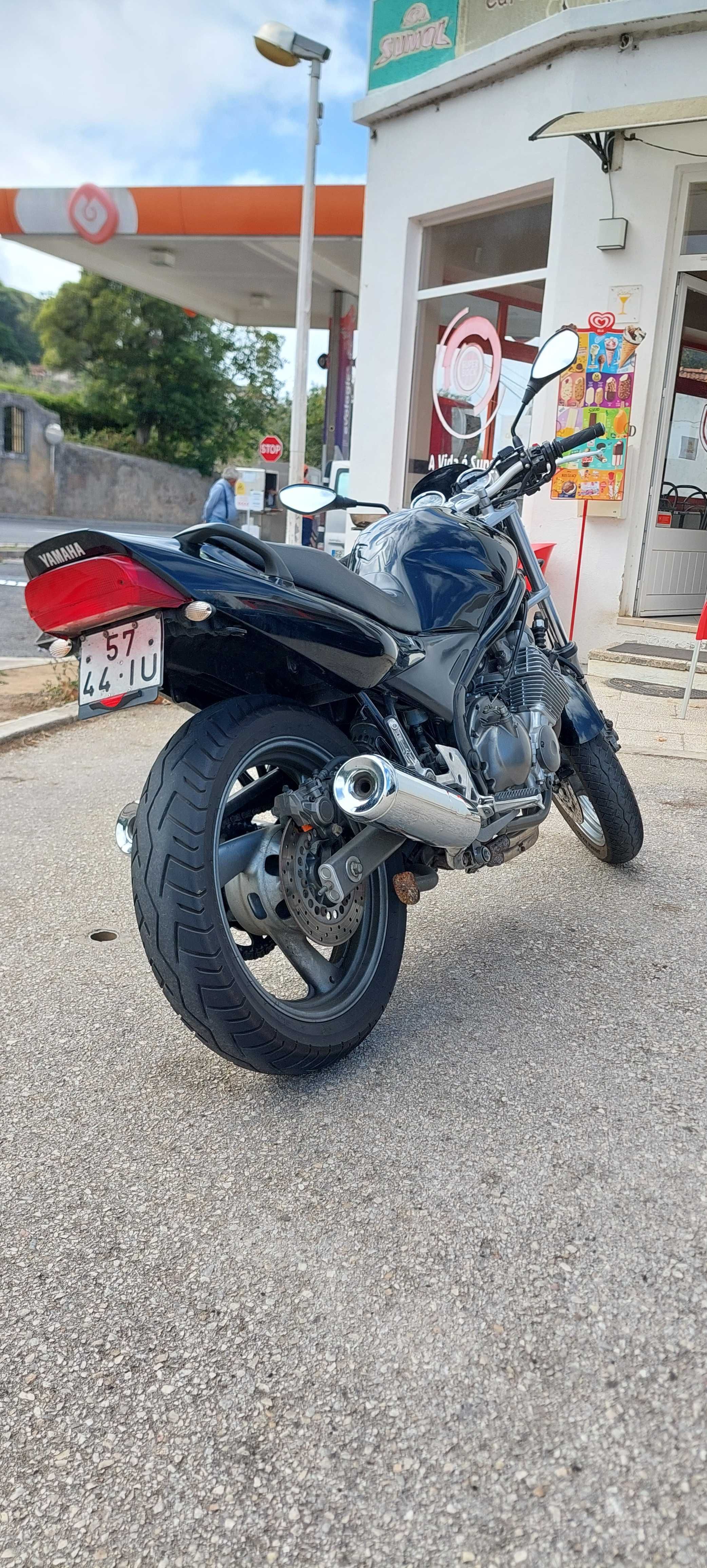 Vendo Yamaha XJ600N