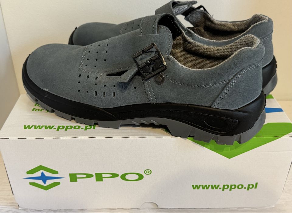 Półbuty bezpieczne w kolorze niebieskim roz 46