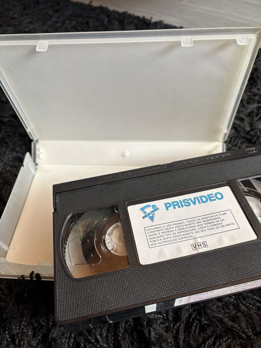 Filme VHS: “O Bar da Esquina” (1998)