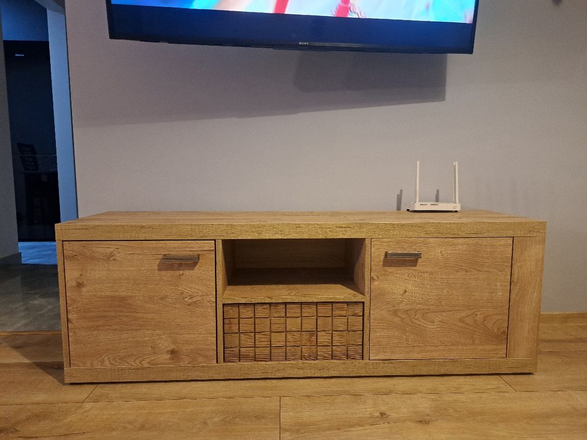 Komoda pod tv jak nowa