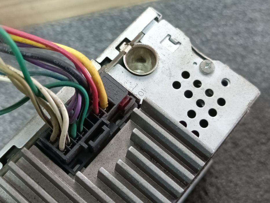 Автомагнітола  Pioneer  MVH-08UB (AVH-P5050DVD
